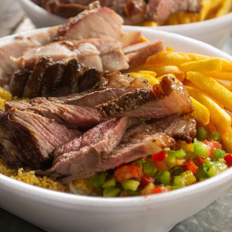 2 Marmitex Pequena Com Churrasco